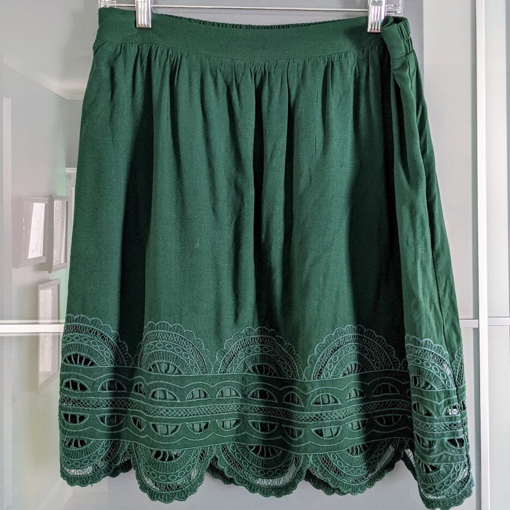 Green Cotton Skirt with Lace Detail